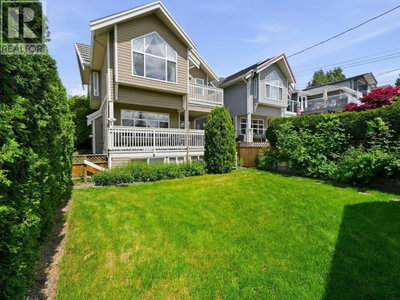 2048 ST. GEORGES Avenue | North Vancouver British Columbia | Slide Image Eleven