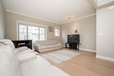 19097 64 Avenue | Surrey British Columbia | Slide Image Eight