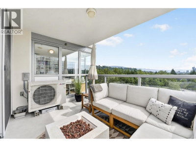 290 NEWPORT Drive | Port Moody British Columbia | Slide Image Twenty