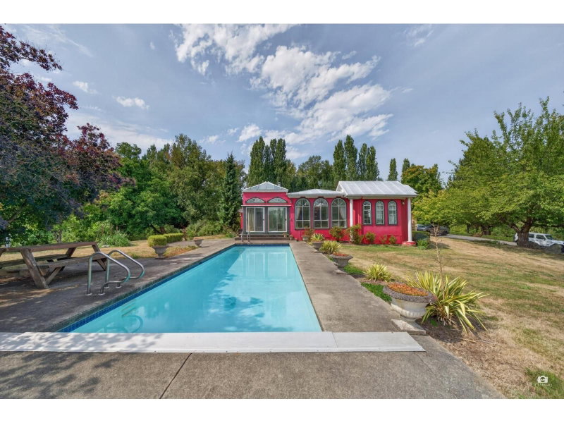 462 248 Street Langley British Columbia, V4W 2H2 - 4 Bedrooms Home For Sale