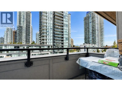 6875 DUNBLANE Avenue | Burnaby British Columbia | Slide Image Eighteen
