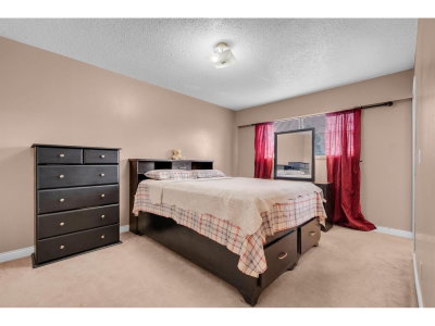 14110 72A Avenue | Surrey British Columbia | Slide Image Twelve