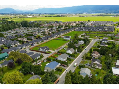 46213 HAKWELES Road | Chilliwack British Columbia | Slide Image Thirty-eight