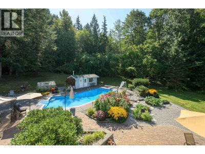 26070 116 Avenue | Maple Ridge British Columbia | Slide Image Seventeen