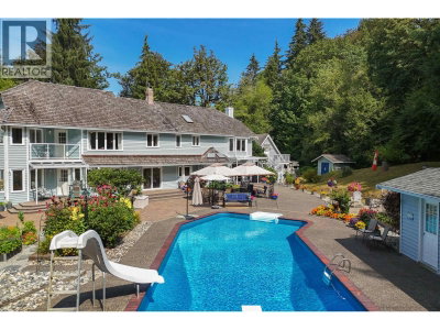 26070 116 Avenue | Maple Ridge British Columbia | Slide Image Three