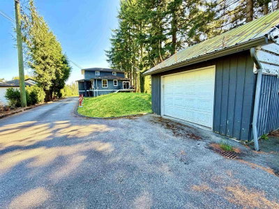 8586 SHOOK Road | Mission British Columbia | Slide Image Ten