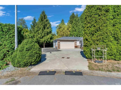 9079 144 Street | Surrey British Columbia | Slide Image Two