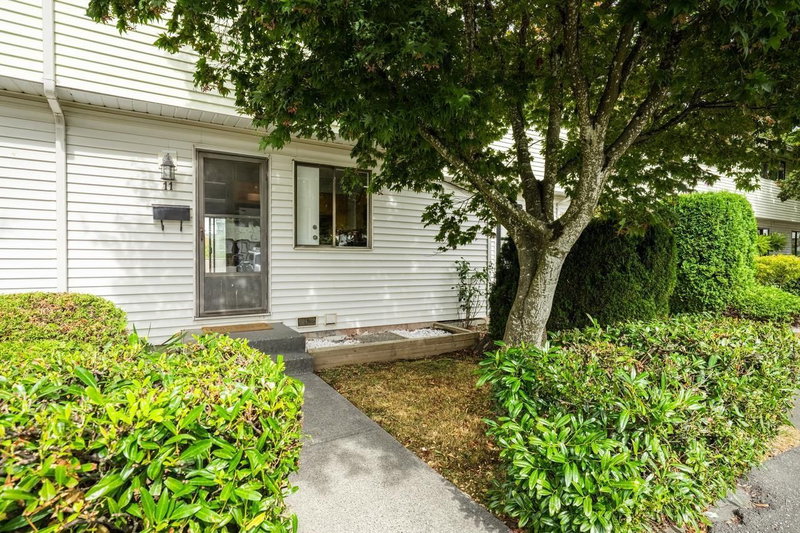 5351 200 Street Langley British Columbia, V3A 1M2 - 3 Bedrooms Condo For Sale