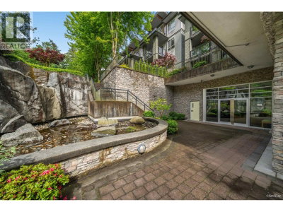 7418 BYRNEPARK Walk | Burnaby British Columbia | Slide Image Thirty