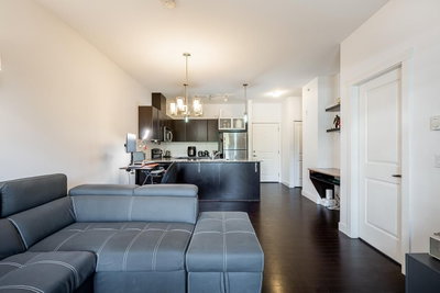 9655 KING GEORGE Boulevard | Surrey British Columbia | Slide Image Thirteen