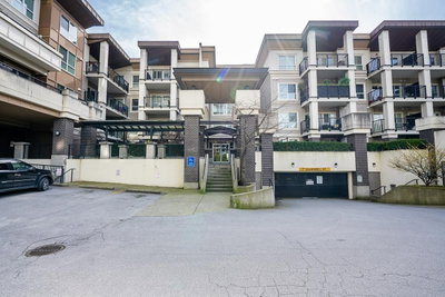 9655 KING GEORGE Boulevard | Surrey British Columbia | Slide Image Two
