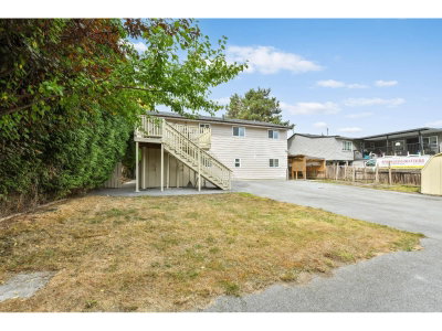 17424 64 Avenue | Surrey British Columbia | Slide Image Twenty-nine