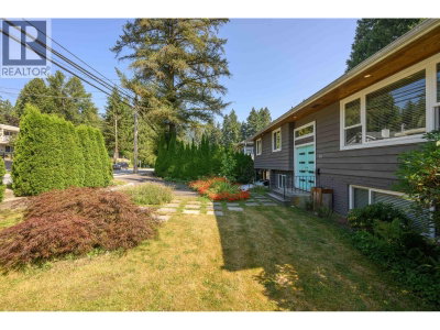 3342 FROMME Road | North Vancouver British Columbia | Slide Image Thirty-three