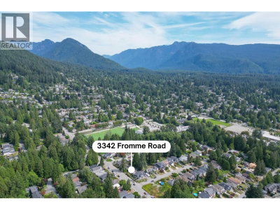 3342 FROMME Road | North Vancouver British Columbia | Slide Image Thirty-seven