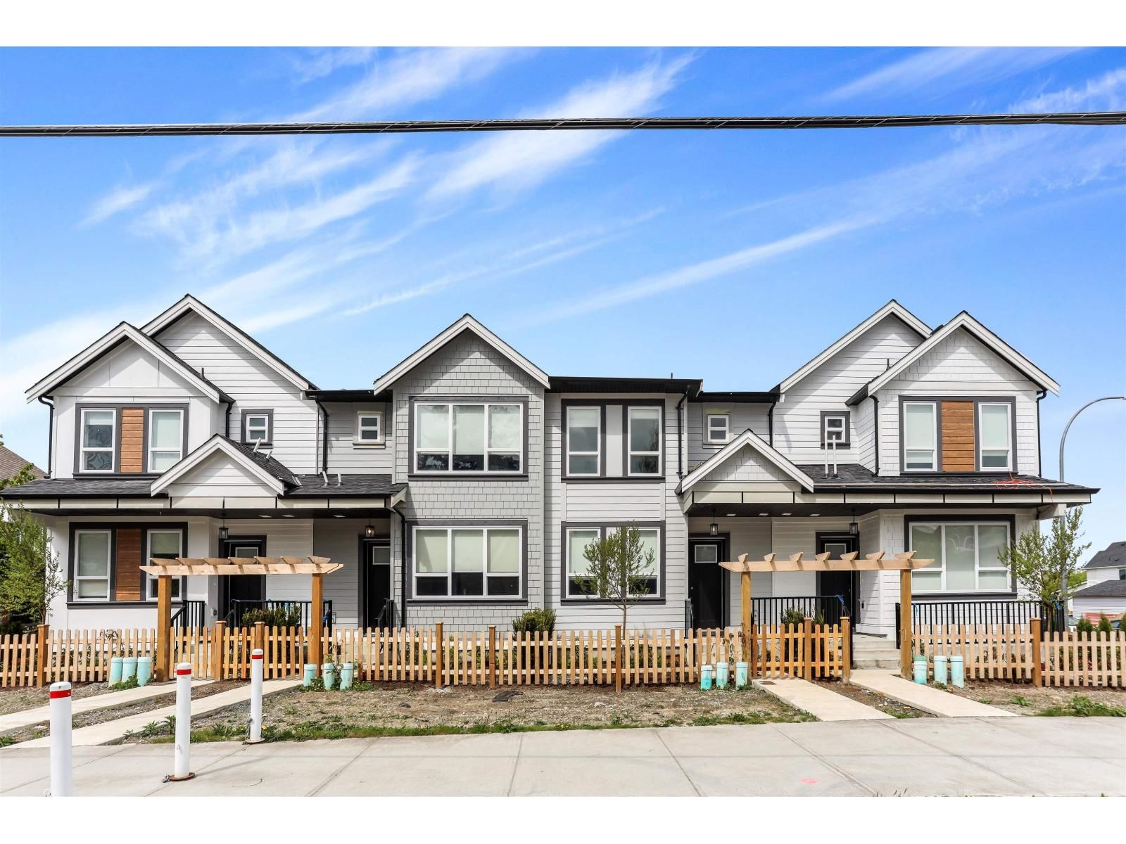 20957 83 Avenue, Langley, British Columbia V2Y 4K4