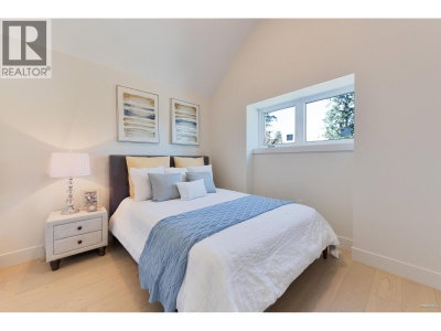3420 KNIGHT Street | Vancouver British Columbia | Slide Image Thirteen
