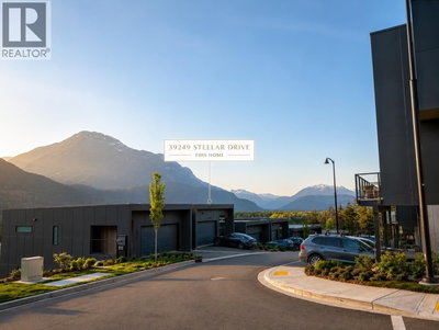 39249 STELLAR Drive | Squamish British Columbia | Slide Image Sixteen