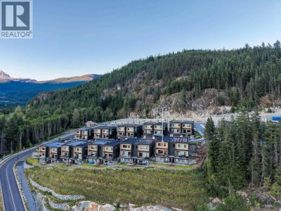 39249 STELLAR Drive | Squamish British Columbia | Slide Image Twenty-two