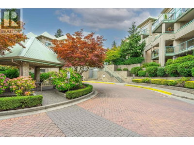 301 MAUDE Road | Port Moody British Columbia | Slide Image Three
