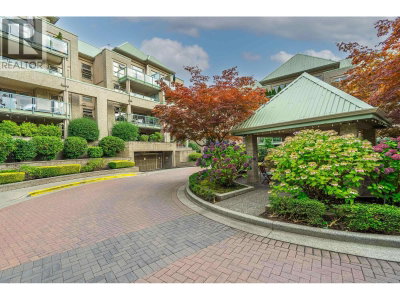 301 MAUDE Road | Port Moody British Columbia | Slide Image Four