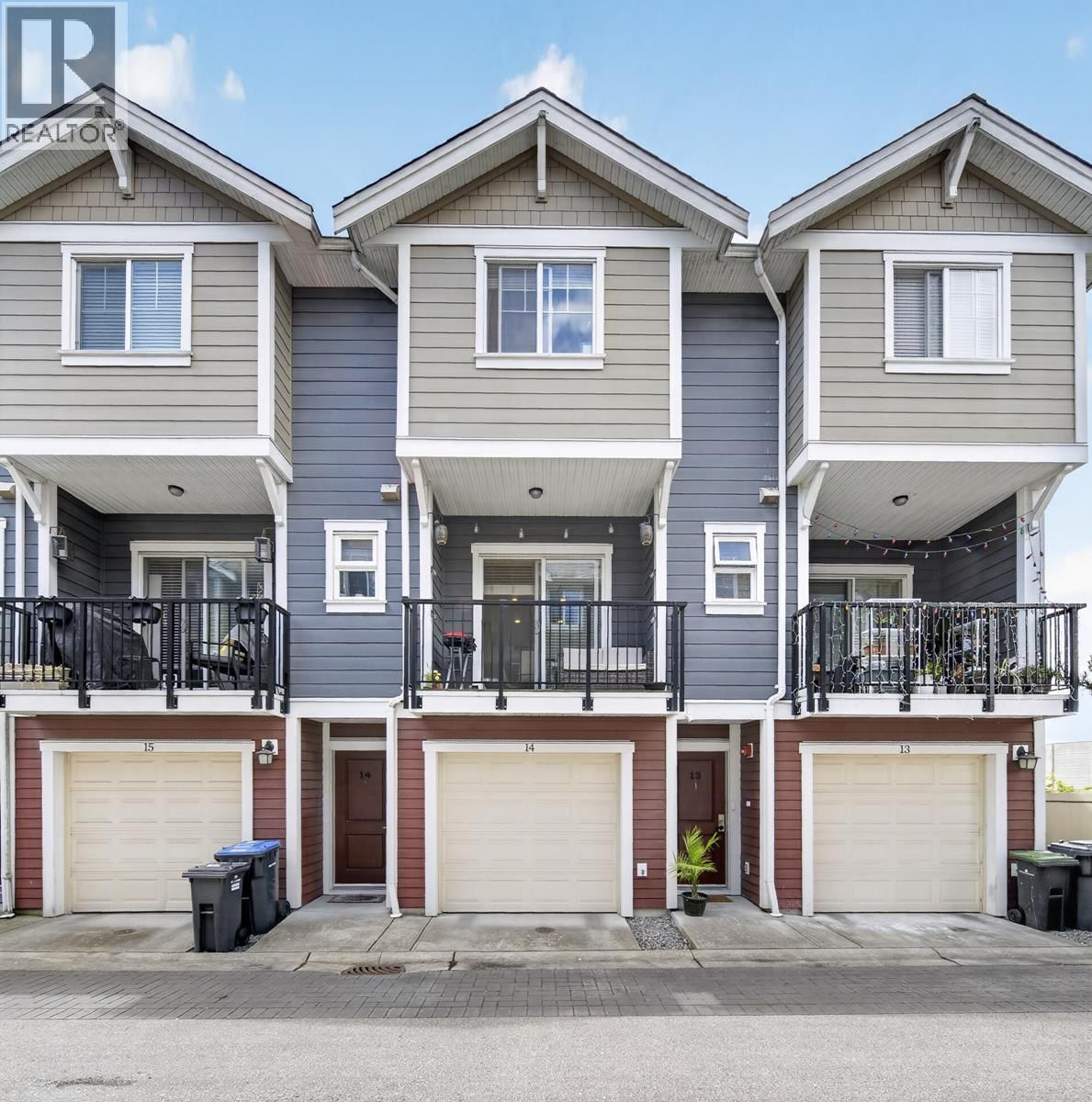 1111 EWEN Avenue, New Westminster, British Columbia V3M 5E3