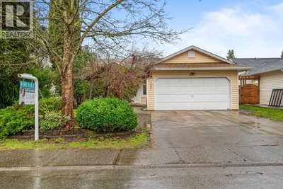 11937 237A Street | Maple Ridge British Columbia | Slide Image Six