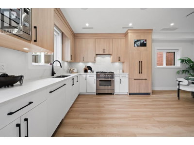 2369 ADANAC Street | Vancouver British Columbia | Slide Image Nine