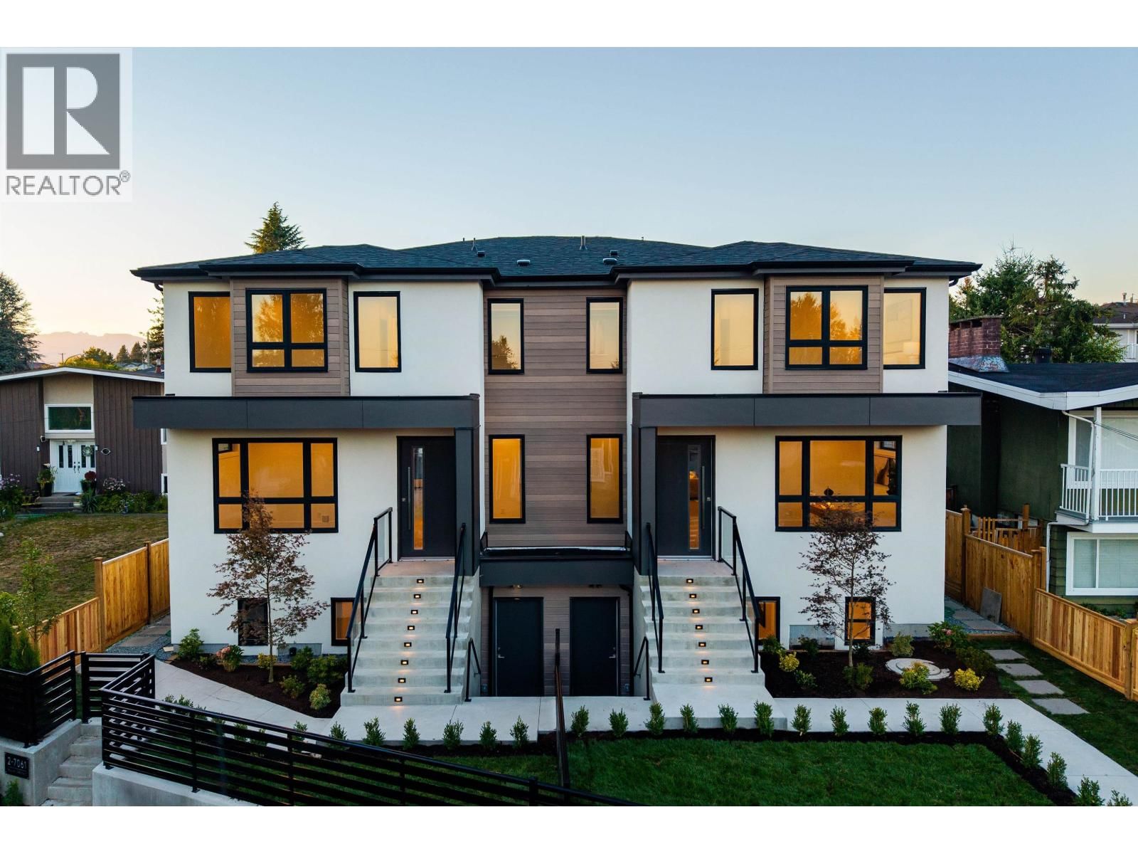 7061 PAULUS Crescent, Burnaby, British Columbia V5A 1P4