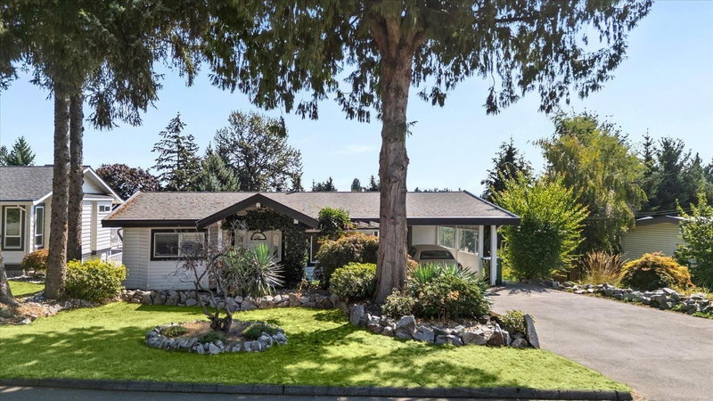 2034 MAJESTIC Crescent Abbotsford British Columbia, V2T 3G1 - 4 Bedrooms Home For Sale