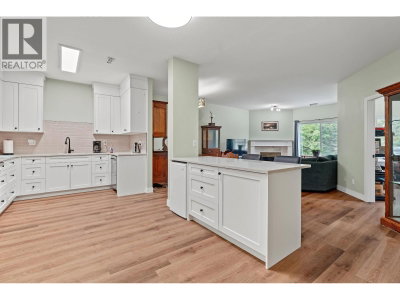 23151 HANEY | Maple Ridge British Columbia | Slide Image Five