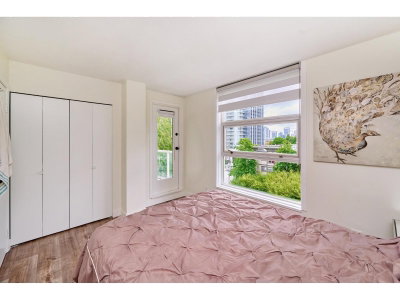 10523 UNIVERSITY Drive | Surrey British Columbia | Slide Image Twelve