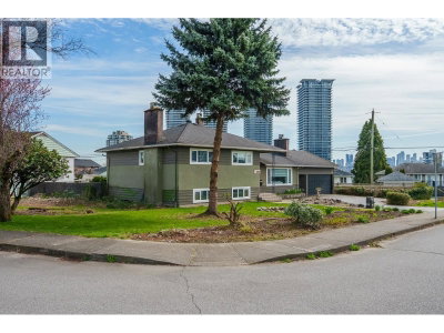 1740 BETA Avenue | Burnaby British Columbia | Slide Image Four
