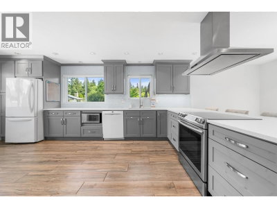 1231 RIVER Drive | Coquitlam British Columbia | Slide Image Three