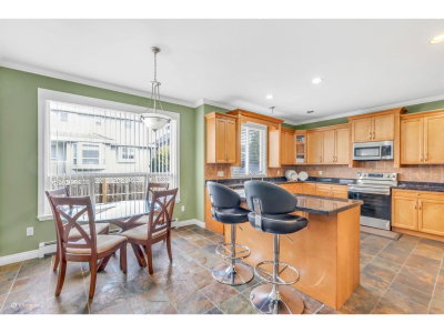 16215 79A Avenue | Surrey British Columbia | Slide Image Ten