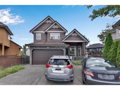 6842 131 Street | Surrey British Columbia | Slide Image Two