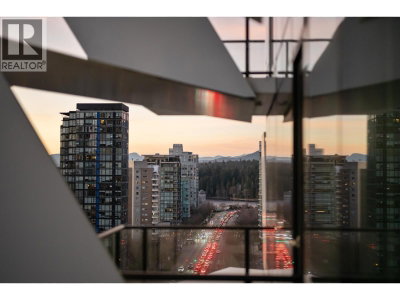 620 CARDERO Street | Vancouver British Columbia | Slide Image Sixteen