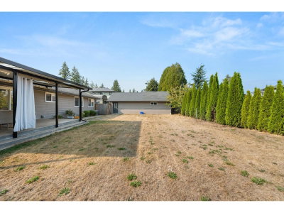 3496 196 Street | Langley British Columbia | Slide Image Twenty-eight