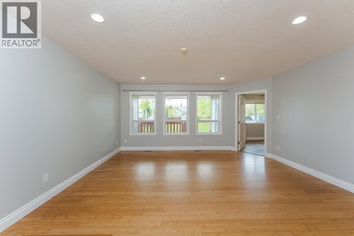 5772 HEYER Road | Prince George British Columbia | Slide Image Eight
