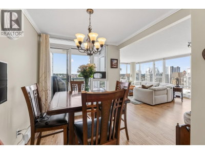 1033 MARINASIDE Crescent | Vancouver British Columbia | Slide Image Ten