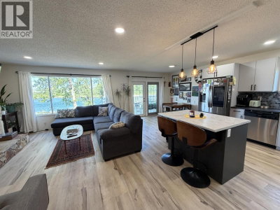 2733 RIVERVIEW Drive | Vanderhoof British Columbia | Slide Image Twenty-two
