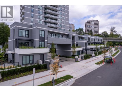 2135 SPRINGER Avenue | Burnaby British Columbia | Slide Image Four