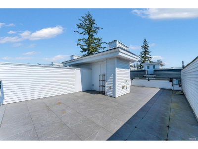 2277 OAK MEADOWS Drive | Surrey British Columbia | Slide Image Twenty-four
