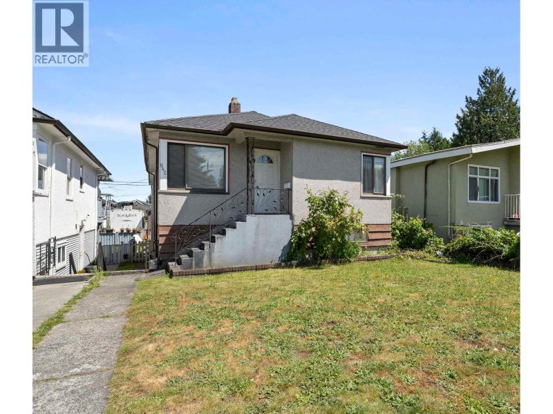 942 NANAIMO Street Vancouver British Columbia, V5L 4S9 - 4 Bedrooms Home For Sale