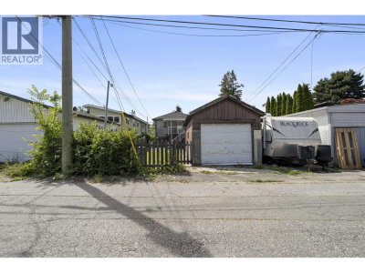 942 NANAIMO Street | Vancouver British Columbia | Slide Image Twenty-seven
