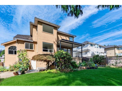 15390 80A Avenue | Surrey British Columbia | Slide Image Three