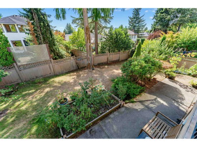 15390 80A Avenue | Surrey British Columbia | Slide Image Thirty