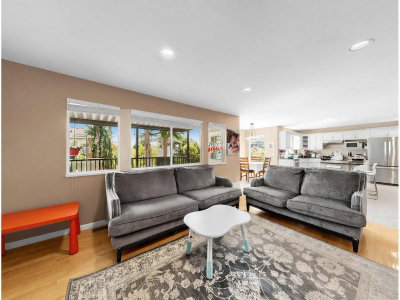 15390 80A Avenue | Surrey British Columbia | Slide Image Six
