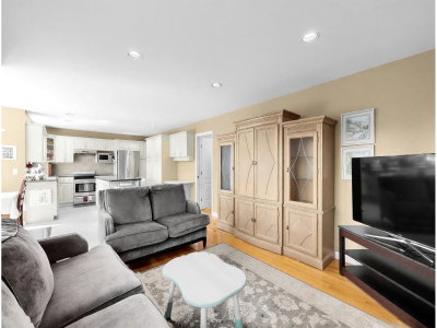 15390 80A Avenue | Surrey British Columbia | Slide Image Seven