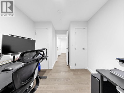 6811 PEARSON Way | Richmond British Columbia | Slide Image Fifteen