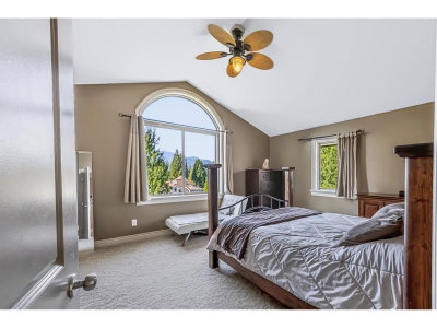 10132 KENSWOOD Drive | Chilliwack British Columbia | Slide Image Eighteen